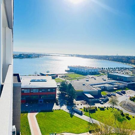 Derzeit Beliebt - Phaenomenaler Ausblick Auf Binnen- Und Ostsee Heiligenhafen Εξωτερικό φωτογραφία